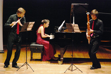 Genzmer Trio