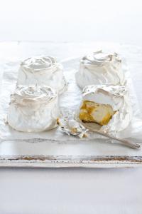 LEMON MERINGUE BAKED ALASKAS